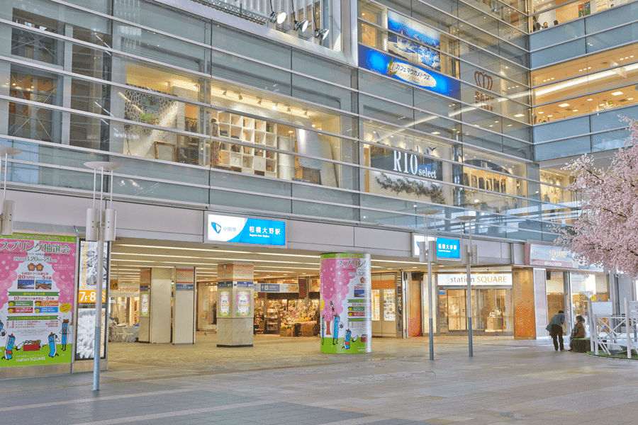 相模大野ステーションスクエアA館3階花屋前