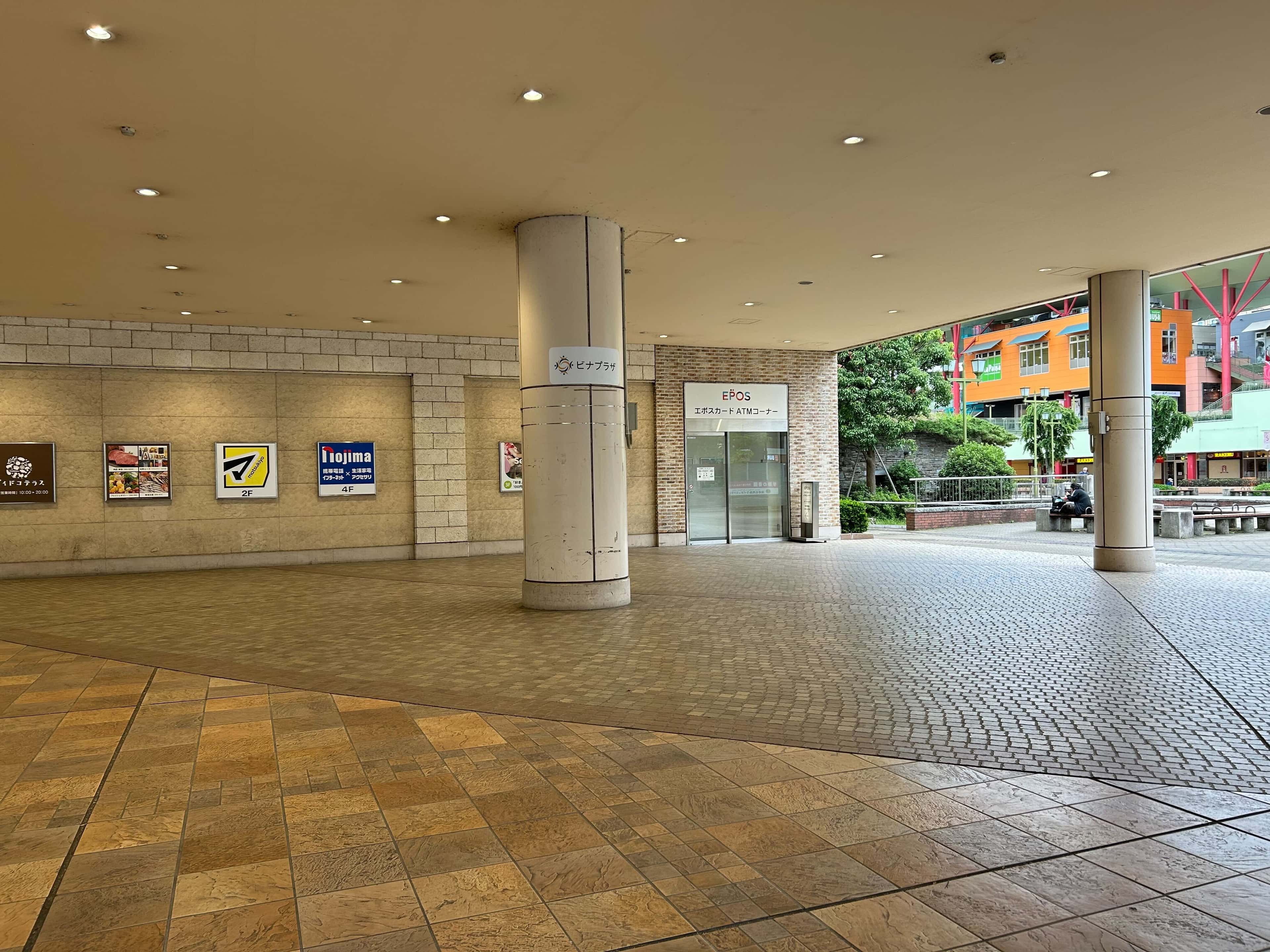 ビナウォーク3番館1階ビナプラザA